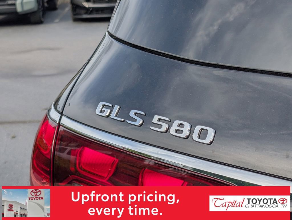 Used 2026 Mercedes-Benz GLS 580 4MATIC image 8