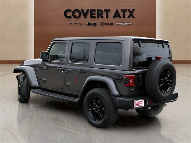 Used 2020 Jeep Wrangler Unlimited Sahara image 3