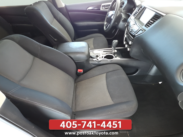 Used 2019 Nissan Pathfinder S FWD image 32