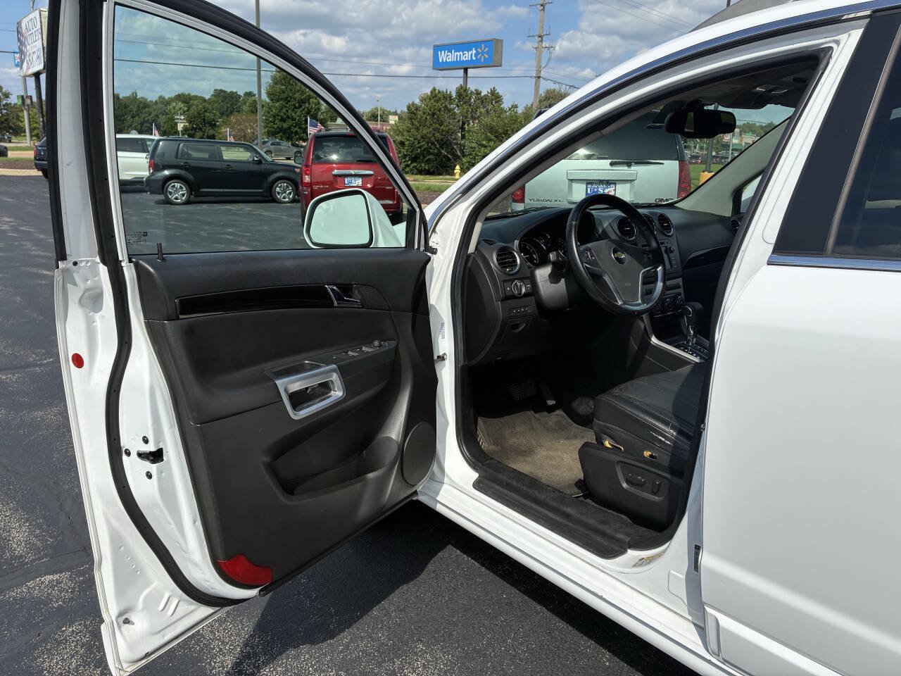 Used 2015 Chevrolet Captiva Sport LT w/ Convenience Package FWD image 9