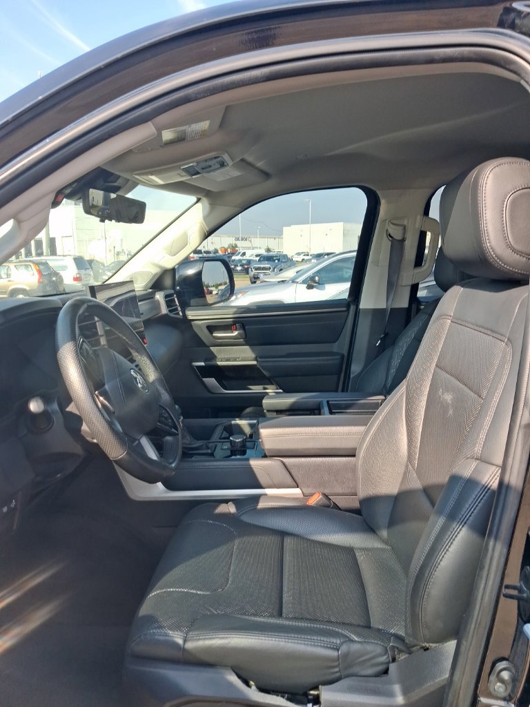 Used 2024 Toyota Tundra Limited RWD image 5