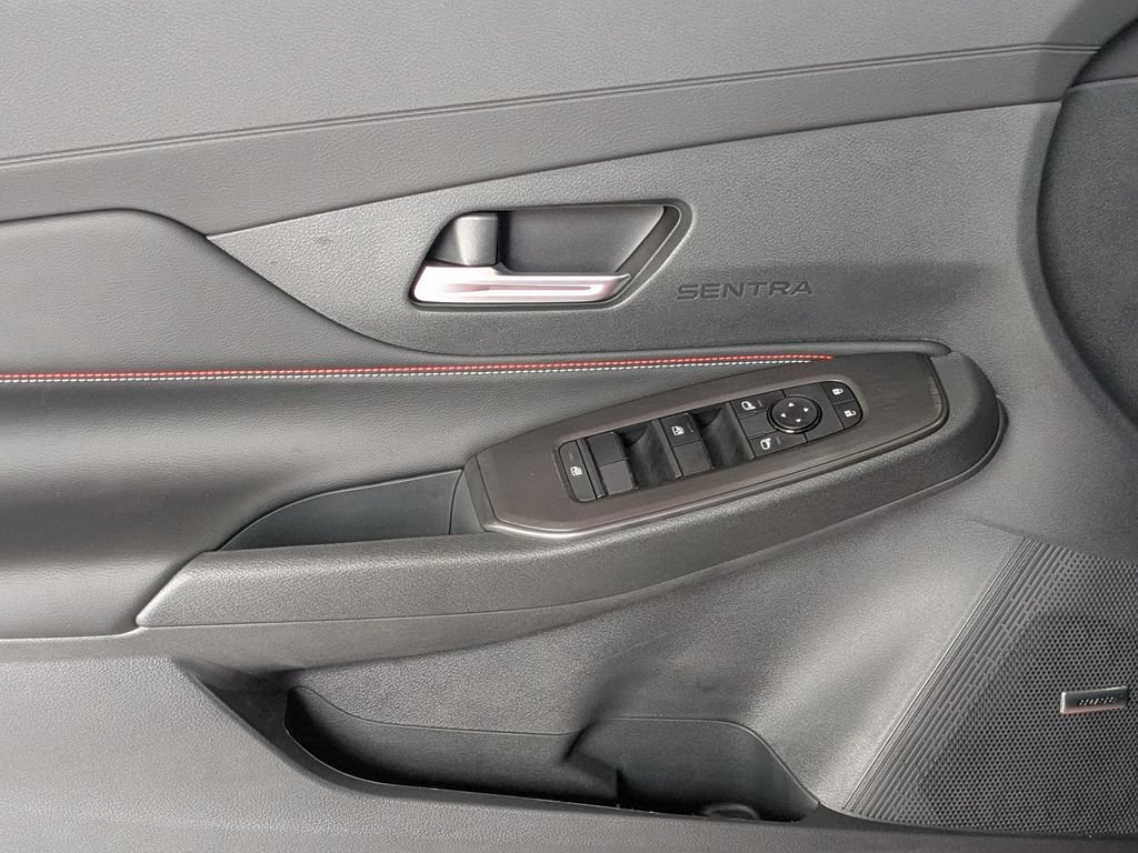 New 2026 Nissan Sentra SR w/ SR Premium Package FWD image 8