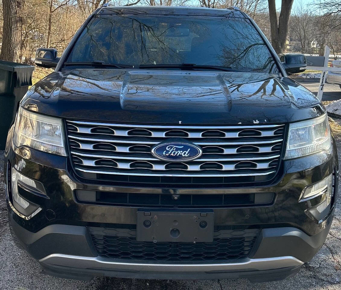 Used 2016 Ford Explorer Limited image 3