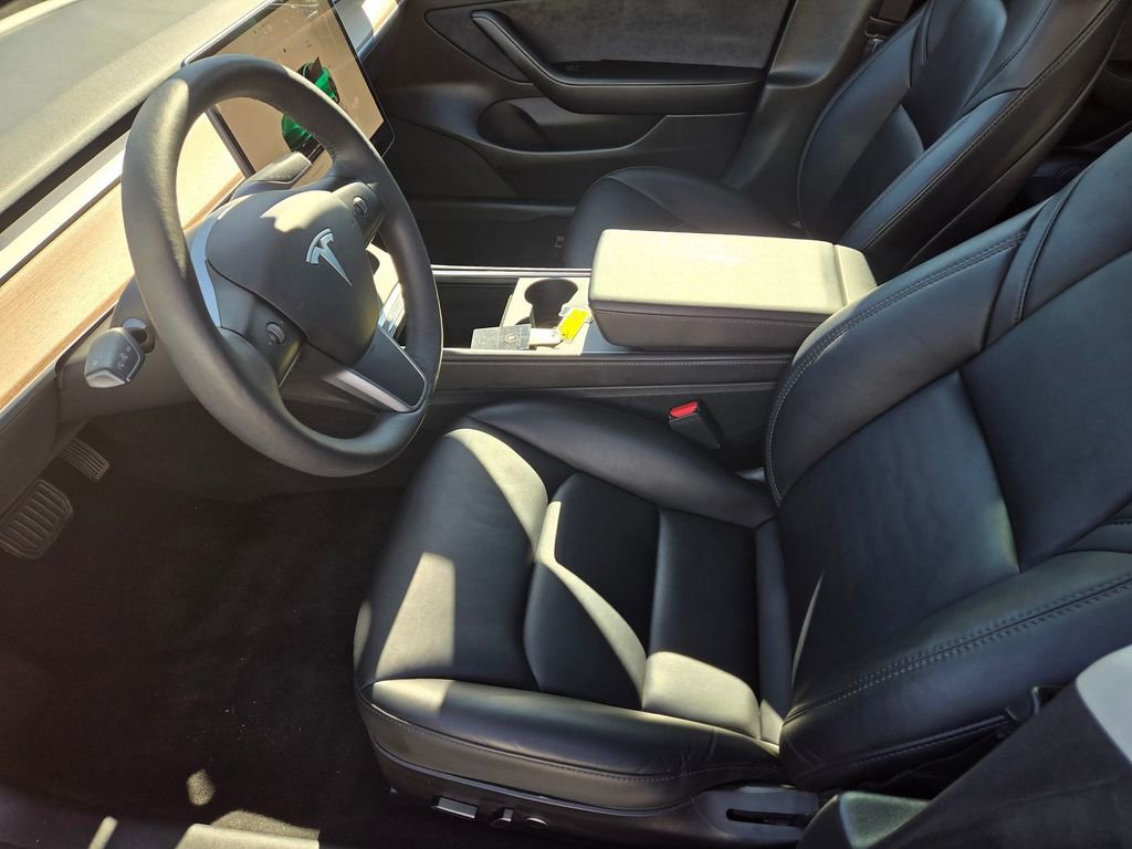 Used 2023 Tesla Model 3 Standard Range image 8
