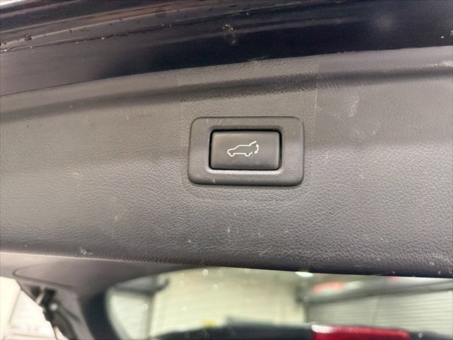 Used 2016 Subaru Outback 3.6R Limited image 36