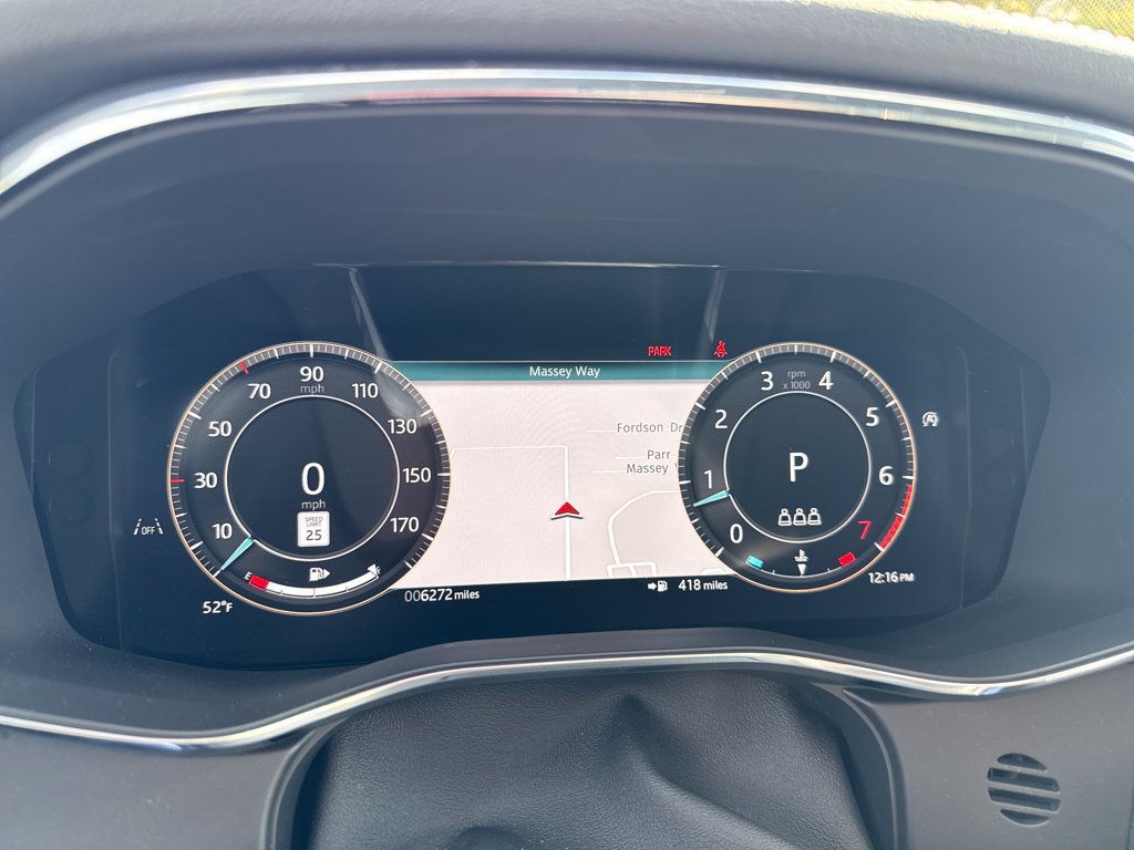 Certified 2026 Jaguar F-PACE R-Dynamic S AWD/4WD image 23