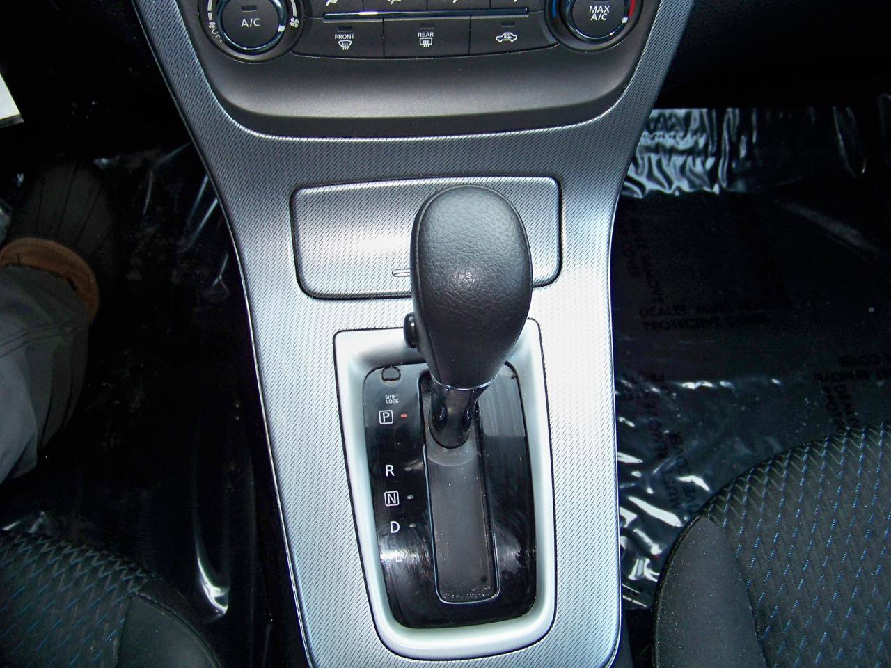 Used 2013 Nissan Sentra SR image 39
