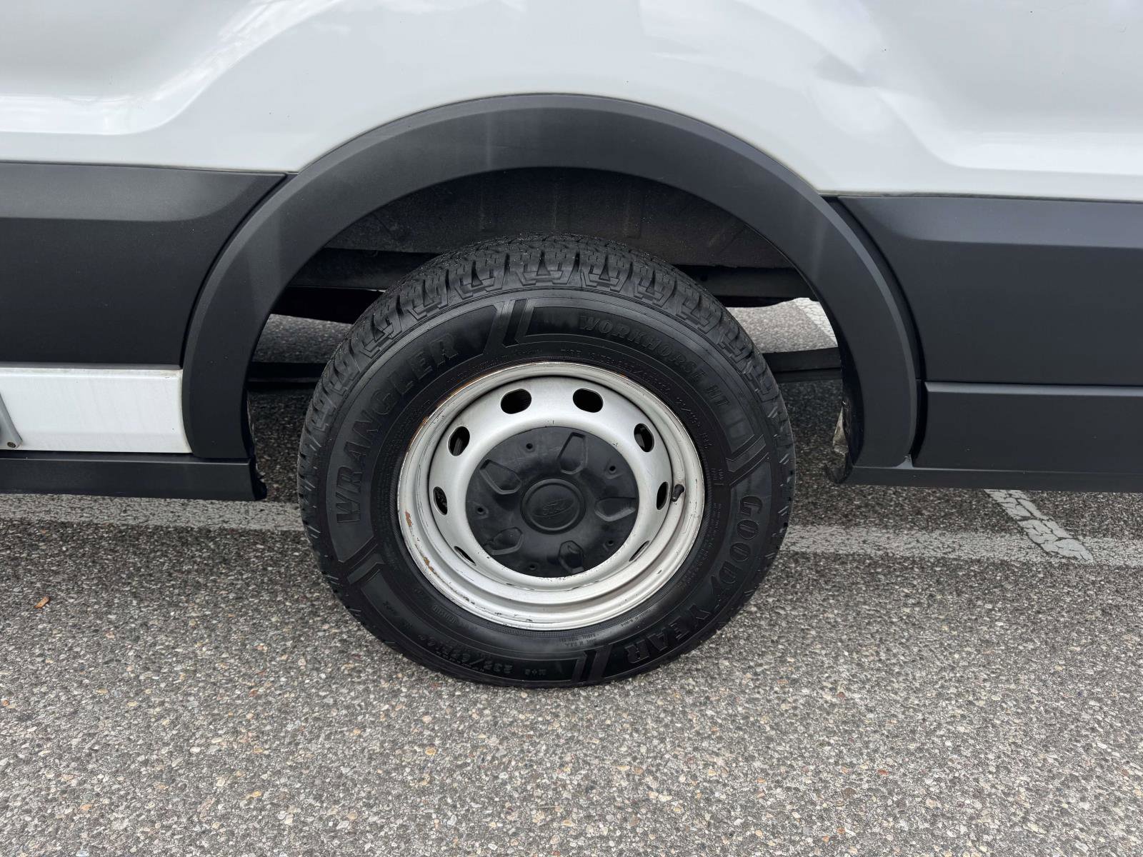 Used 2021 Ford Transit 350 148 High Roof Extended image 6