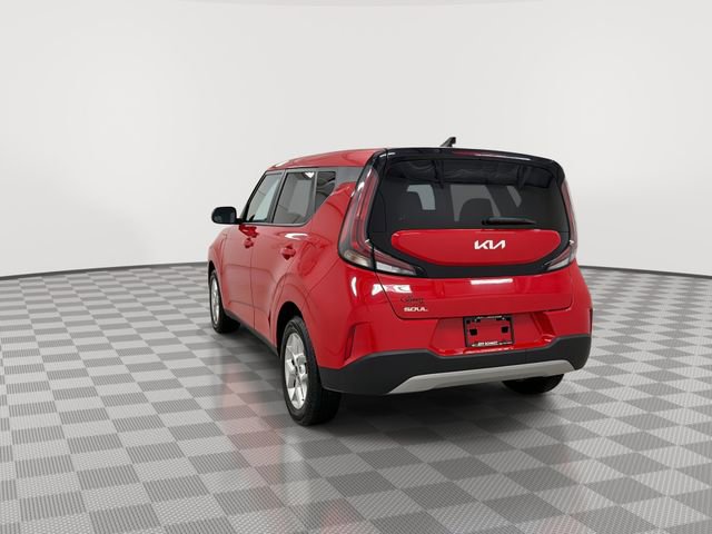Used 2024 Kia Soul LX w/ Option Group 015 FWD image 8