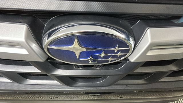 Used 2023 Subaru Crosstrek 2.5i Limited AWD/4WD image 9