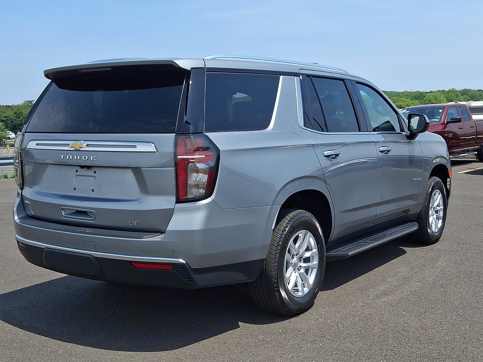 Used 2024 Chevrolet Tahoe LT AWD/4WD image 6