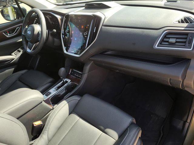 Used 2025 Subaru Ascent Touring w/ Popular Package #2 AWD/4WD image 8