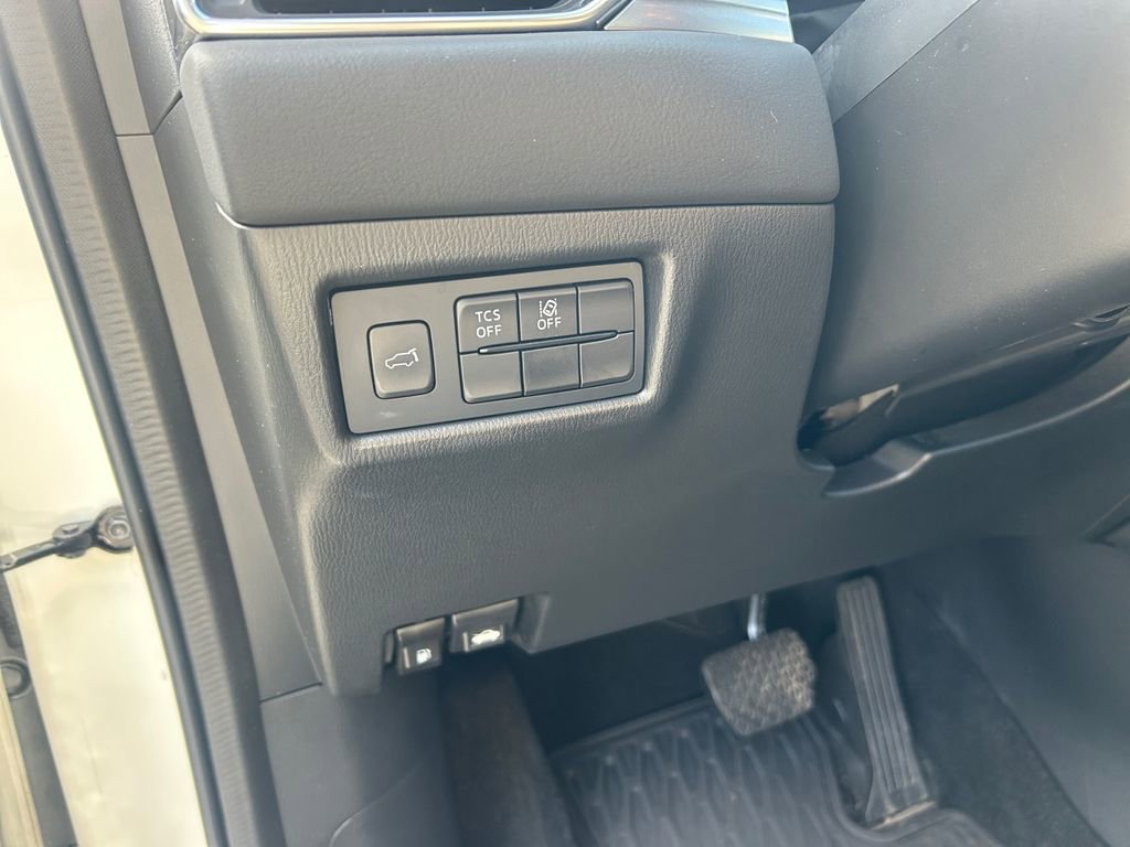 Used 2019 MAZDA CX-5 Touring image 21