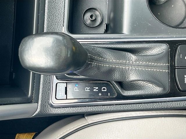 Used 2015 Hyundai Sonata Limited 2.0T FWD image 17