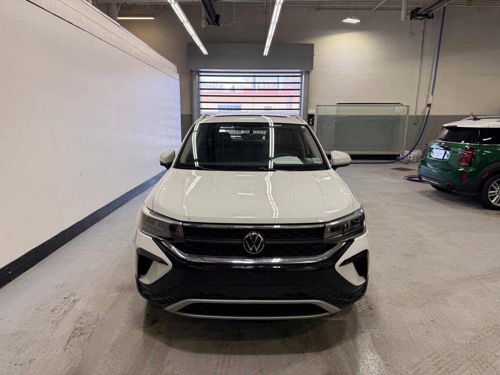 Used 2022 Volkswagen Taos SE image 8