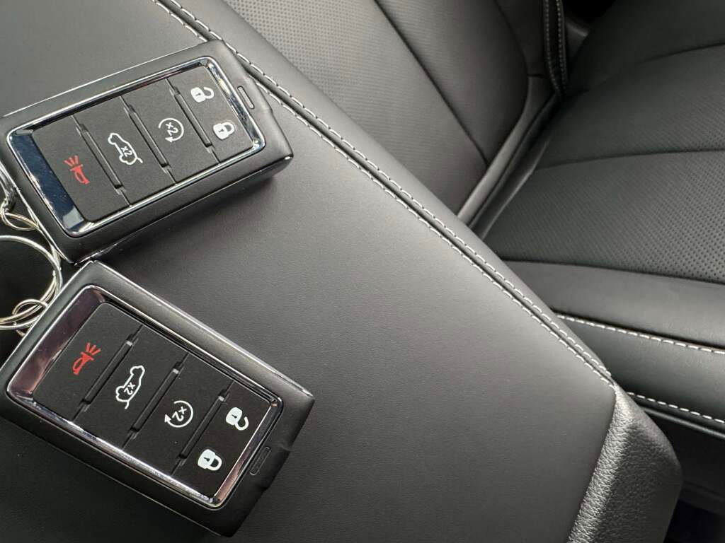 New 2025 Jeep Grand Cherokee Overland image 28