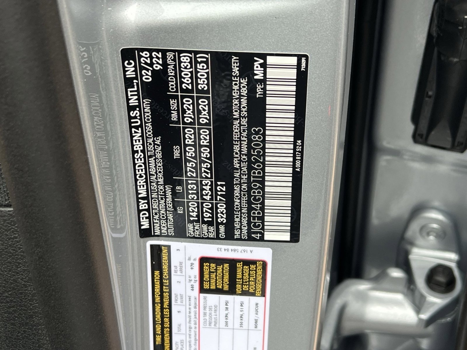 New 2026 Mercedes-Benz GLE 450e 4MATIC image 36