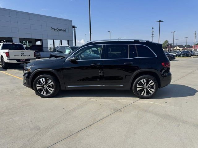 New 2025 Mercedes-Benz GLB 250 image 2