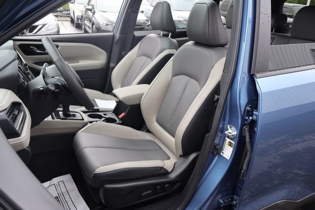 Certified 2025 Subaru Forester Limited AWD/4WD image 18