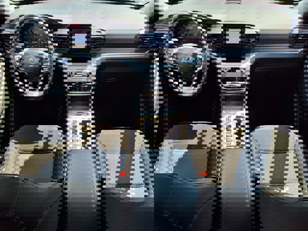 Certified 2023 Ford Explorer XLT image 12