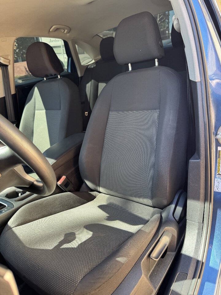 Used 2019 Volkswagen Jetta R-Line FWD image 8