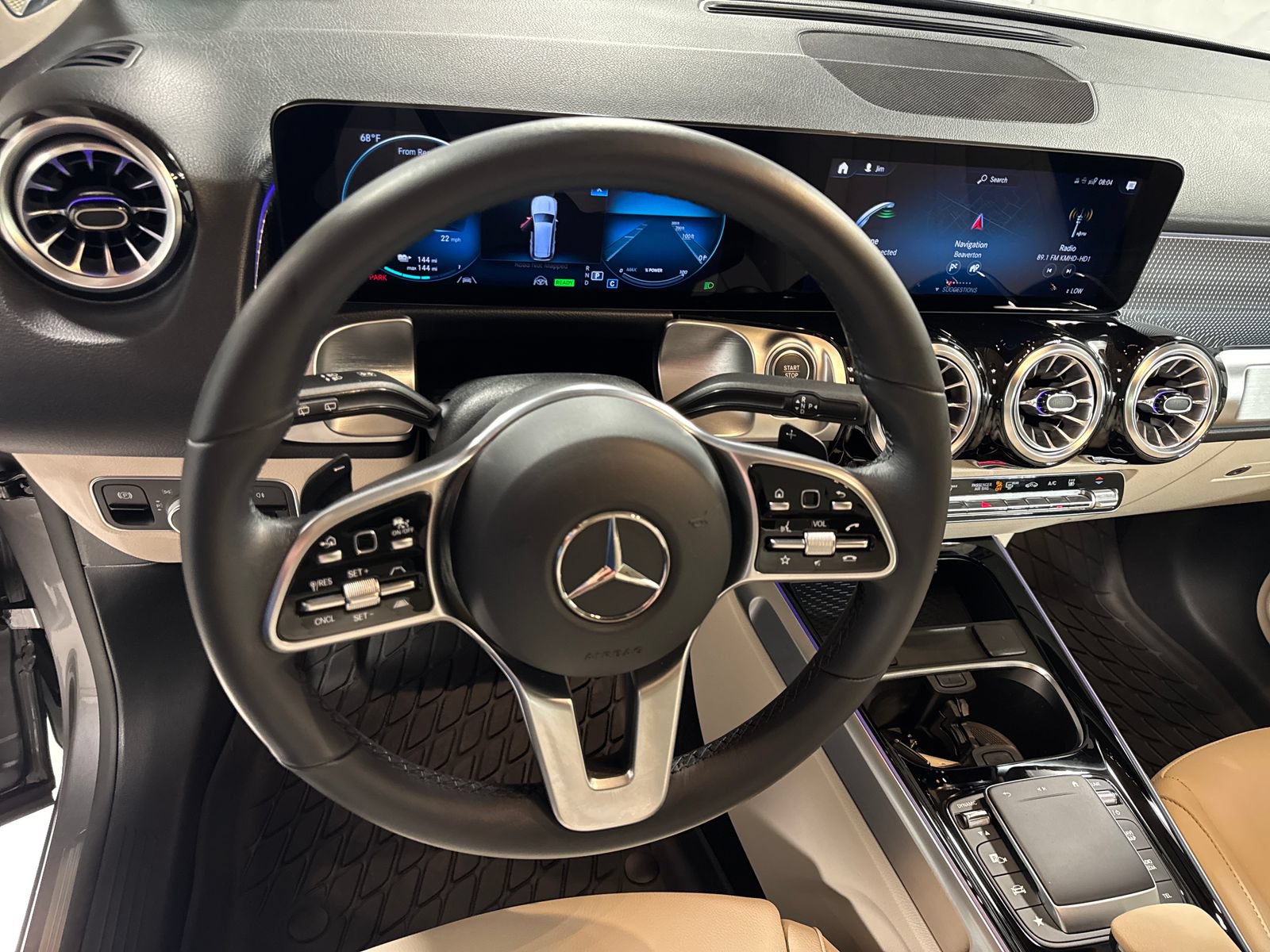 Used 2022 Mercedes-Benz EQB 300 4MATIC image 19