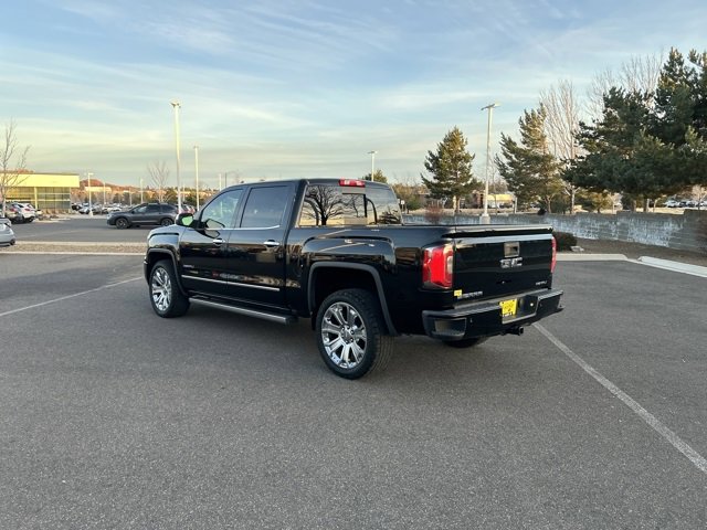 Used 2017 GMC Sierra 1500 Denali w/ Denali Ultimate Package image 5