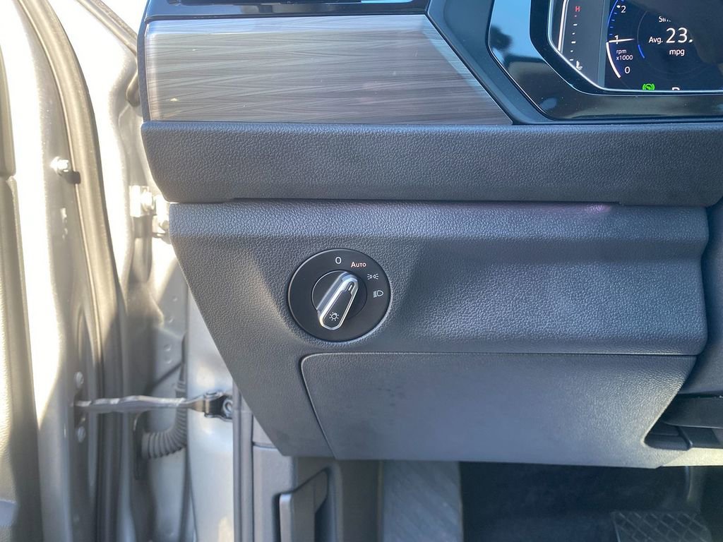 Used 2024 Volkswagen Jetta SEL image 14