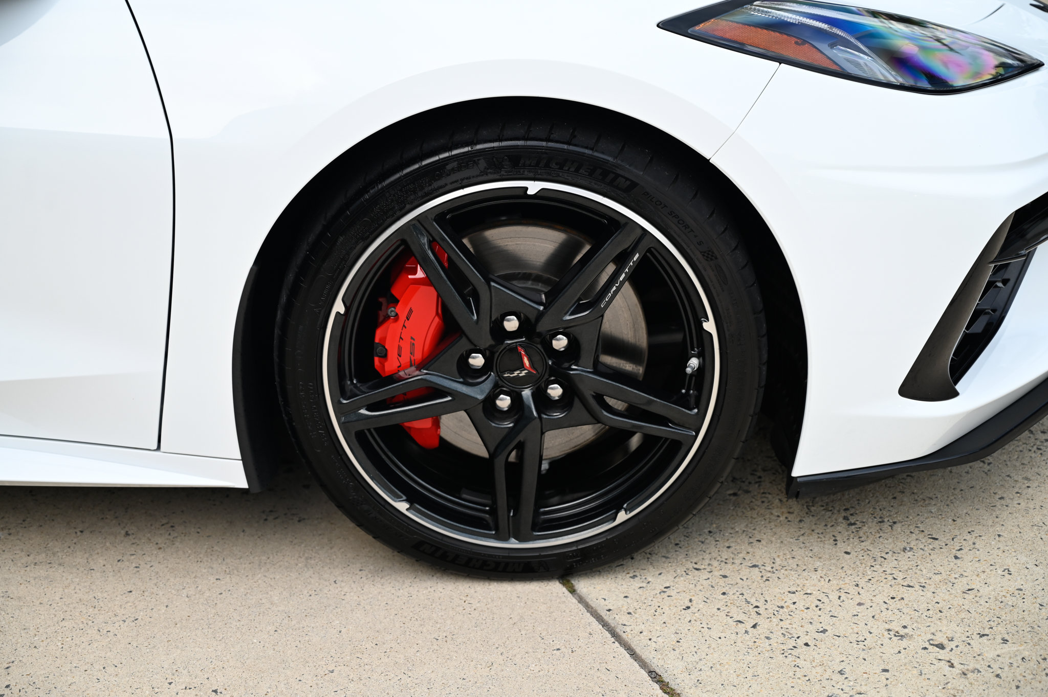 Used 2022 Chevrolet Corvette Stingray Preferred Cpe w/ Z51 Performance Package RWD image 12