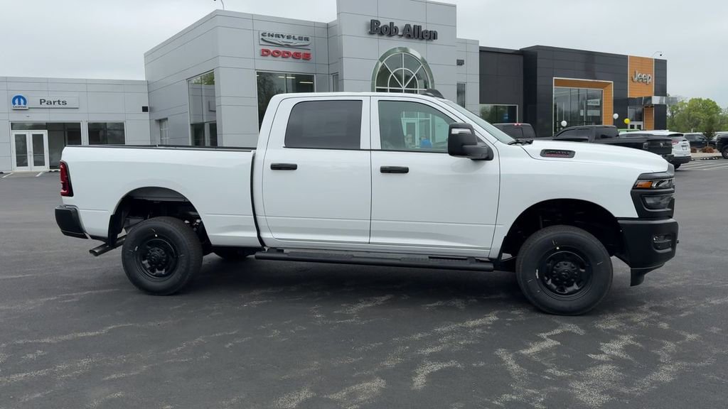 New 2026 RAM 2500 Tradesman AWD/4WD image 8