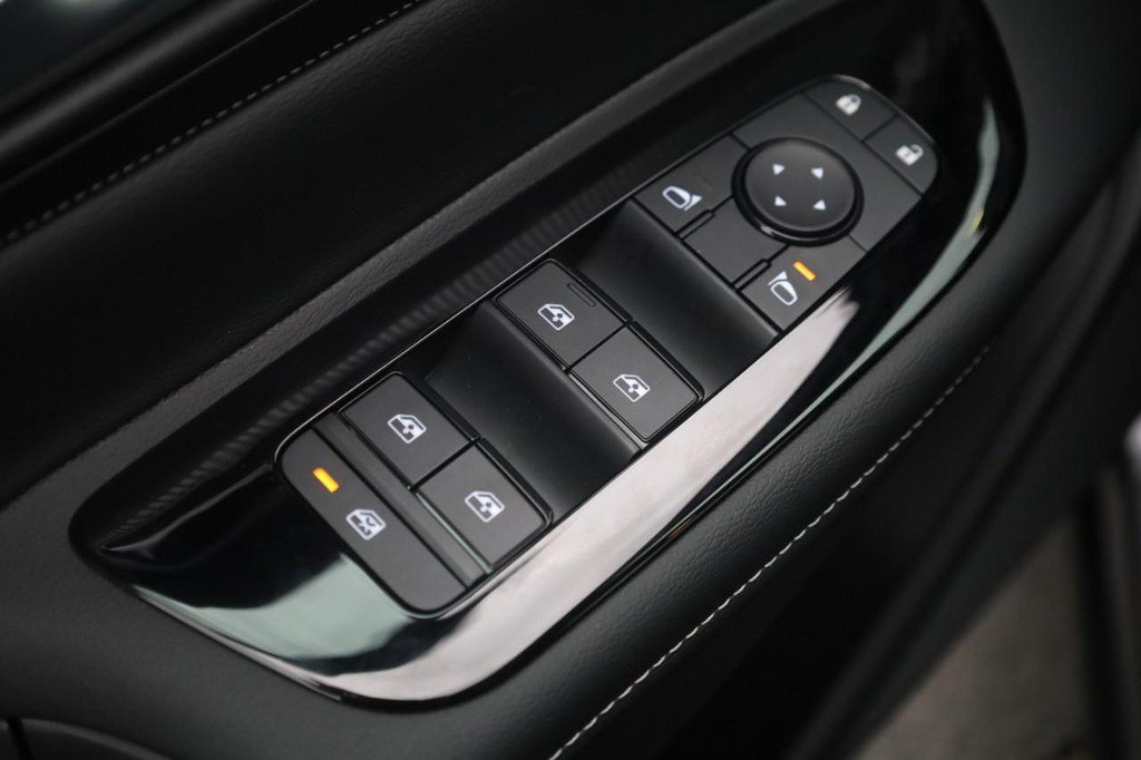 New 2026 Nissan Murano SV AWD/4WD image 11