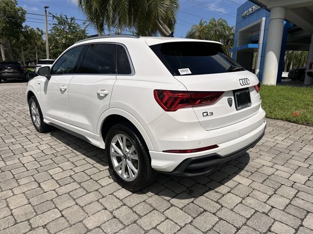 Used 2025 Audi Q3 2.0T Premium AWD/4WD image 34