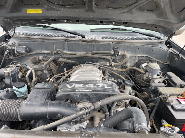 Used 2004 Toyota Sequoia SR5 w/ Preferred Pkg AWD/4WD image 30