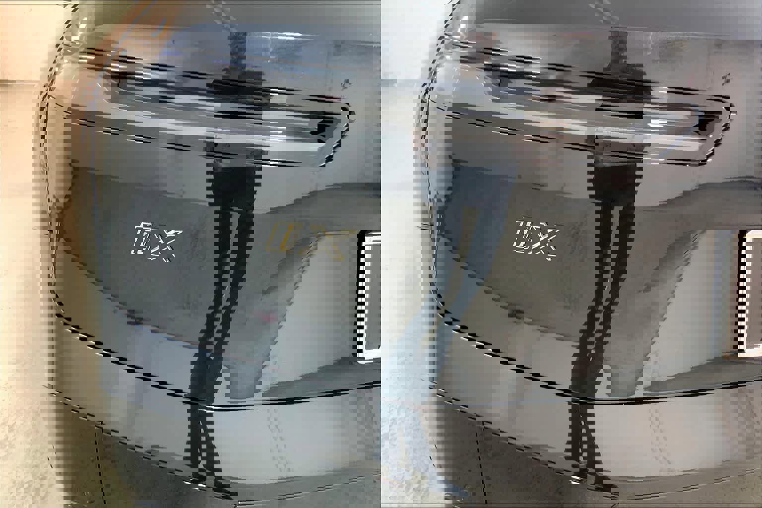 Used 2023 BMW iX M60 w/ Executive Package image 29