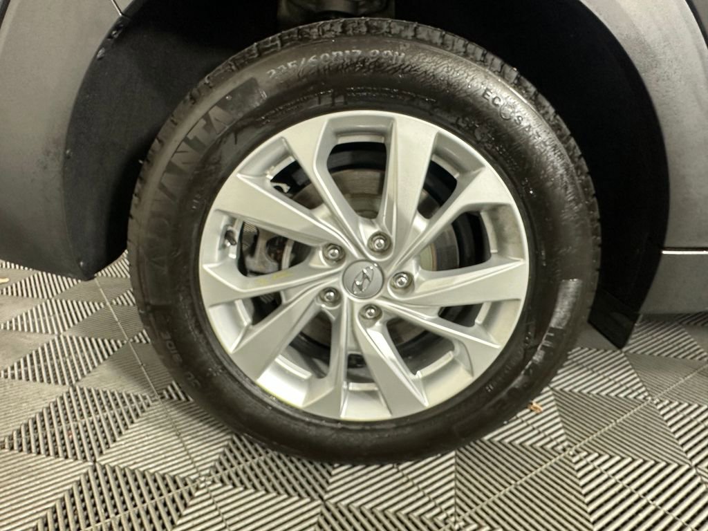Used 2021 Hyundai Tucson Value FWD image 13