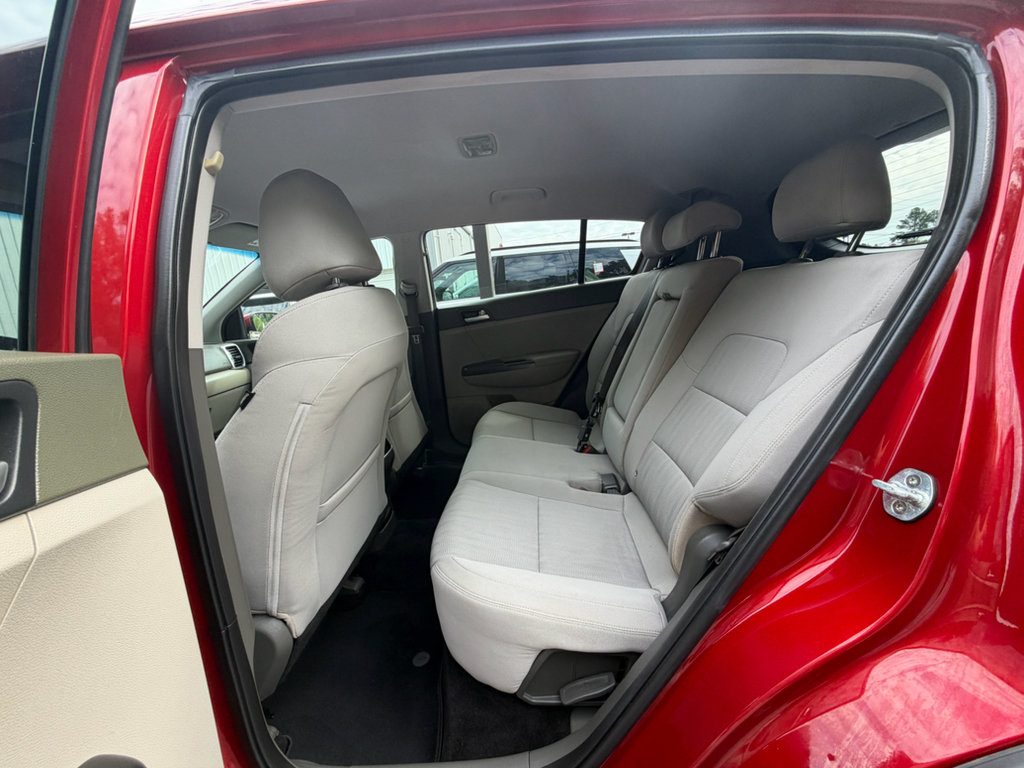 Used 2017 Kia Sportage LX FWD image 10