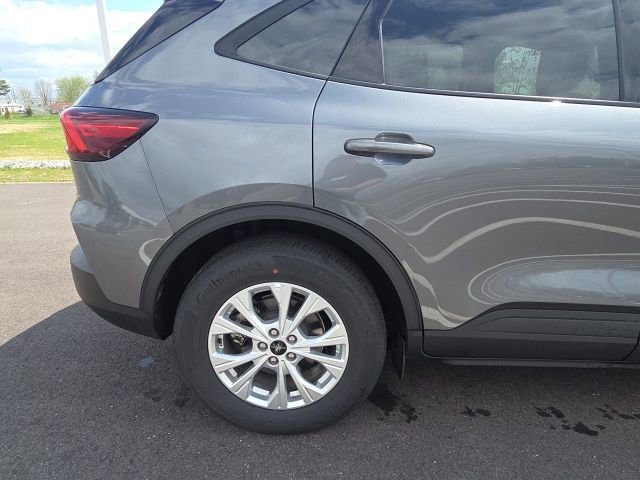 Used 2025 Ford Escape Active AWD/4WD image 7