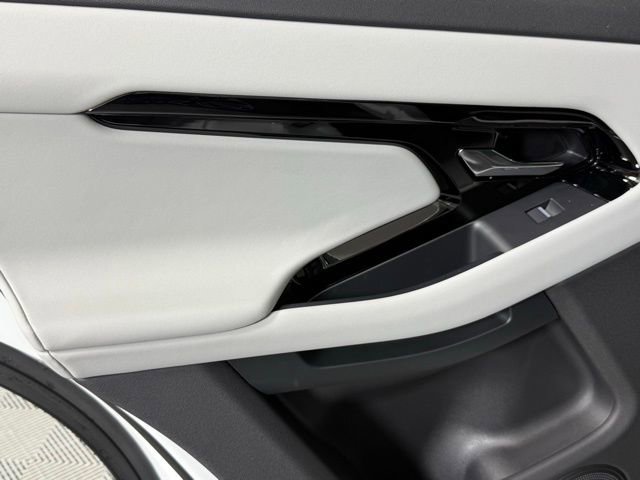 New 2026 Land Rover Range Rover Evoque S AWD/4WD image 21