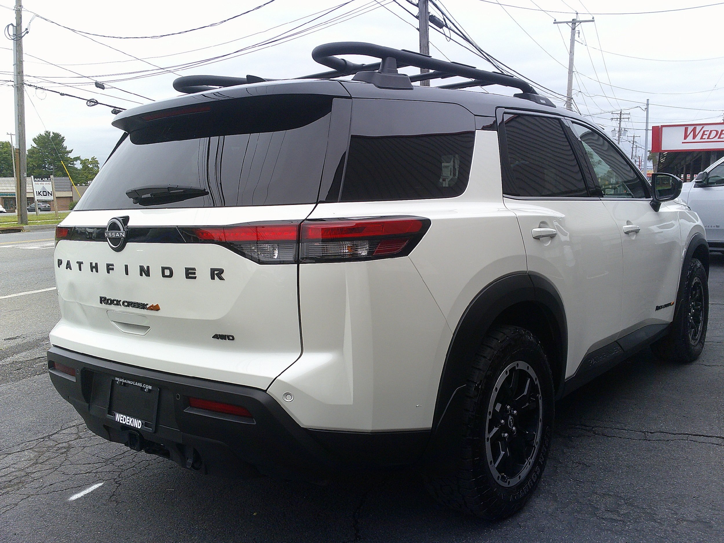 Used 2024 Nissan Pathfinder Rock Creek AWD/4WD image 8