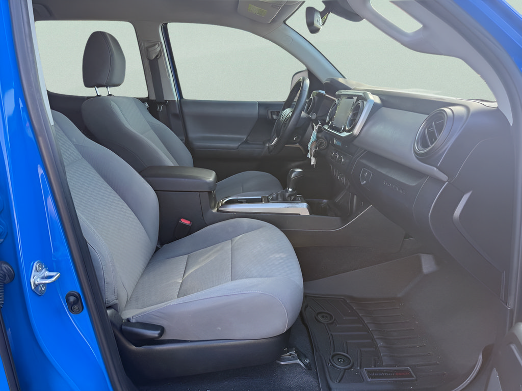 Used 2021 Toyota Tacoma SR5 RWD image 14