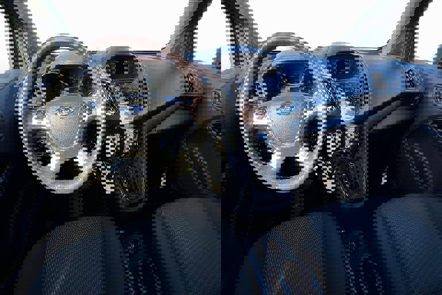 Used 2018 Ford Transit Connect XL image 5