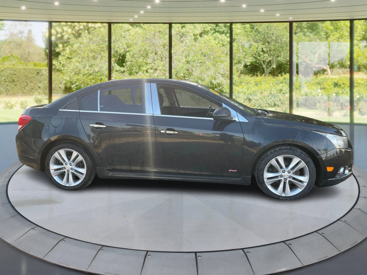 Used 2012 Chevrolet Cruze LTZ w/ RS Package image 4