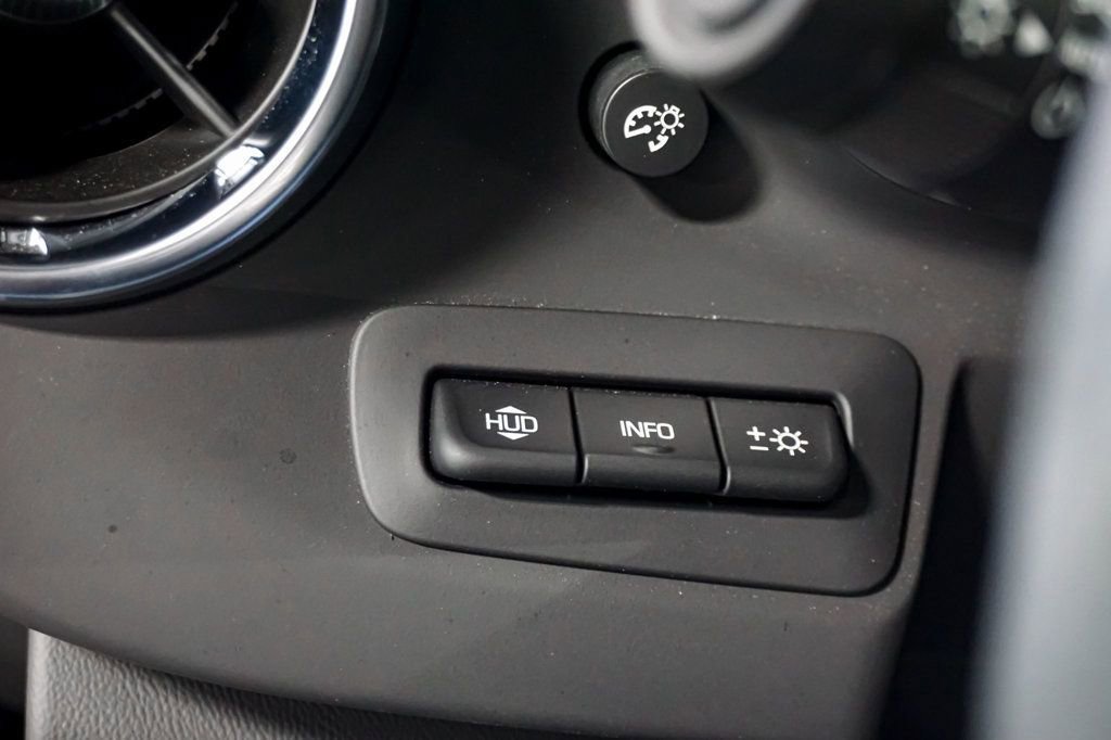 Used 2023 Chevrolet Camaro ZL1 image 81