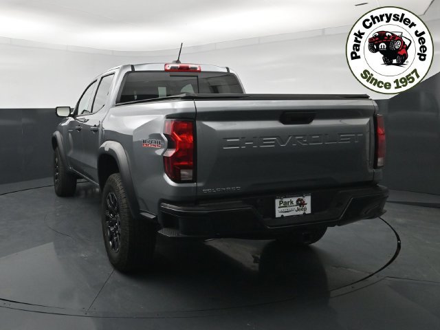 Used 2024 Chevrolet Colorado Trail Boss w/ Advanced Trailering Package AWD/4WD image 4
