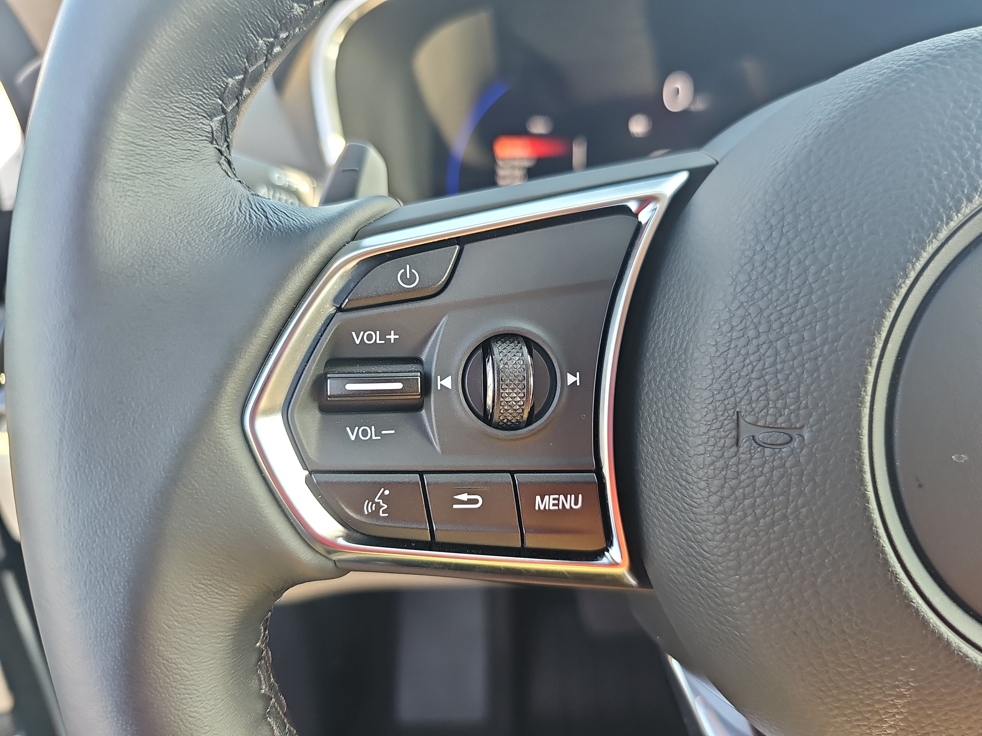 Certified 2026 Acura MDX FWD image 17