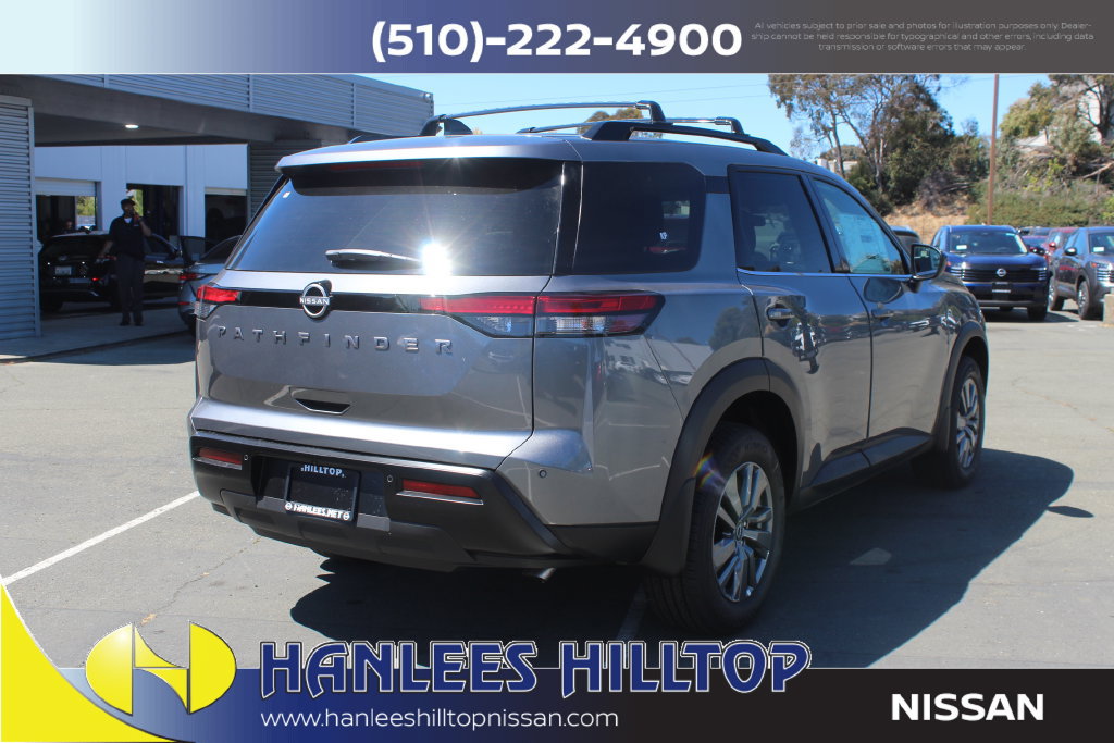 New 2026 Nissan Pathfinder SV FWD image 7