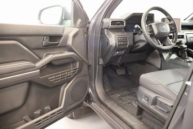 New 2026 Toyota Tacoma SR5 AWD/4WD image 8