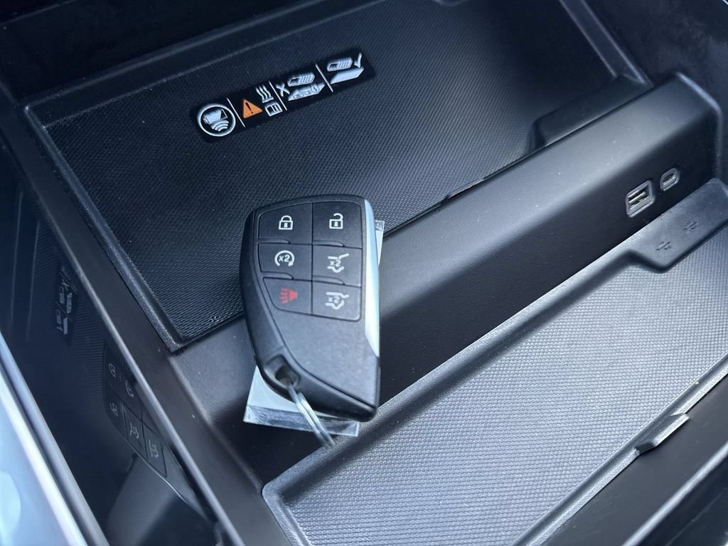 Certified 2025 Chevrolet Tahoe LT AWD/4WD image 32