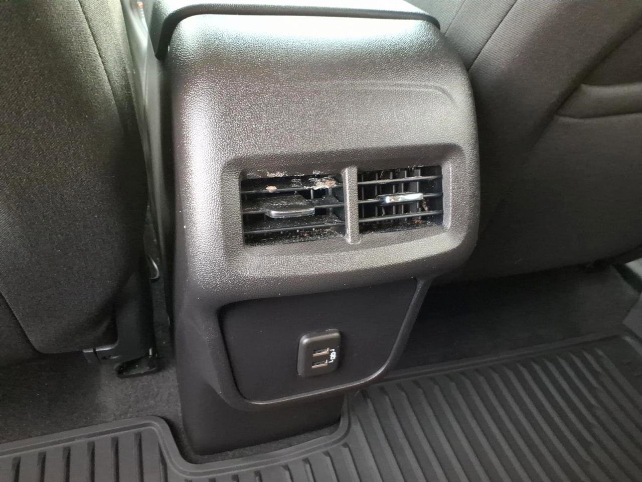 Used 2024 Chevrolet Equinox LT image 10