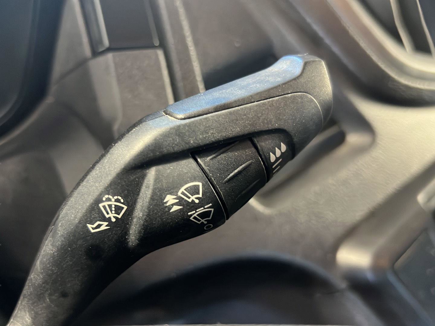 Used 2019 Ford Transit 250 130 Low Roof w/ Exterior Upgrade Package image 17